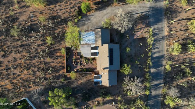 2721 N Tomas Road, Tucson, AZ 85745