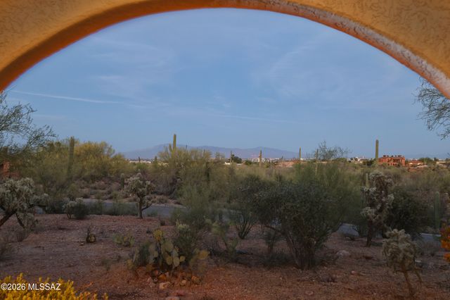 2721 N Tomas Road, Tucson, AZ 85745