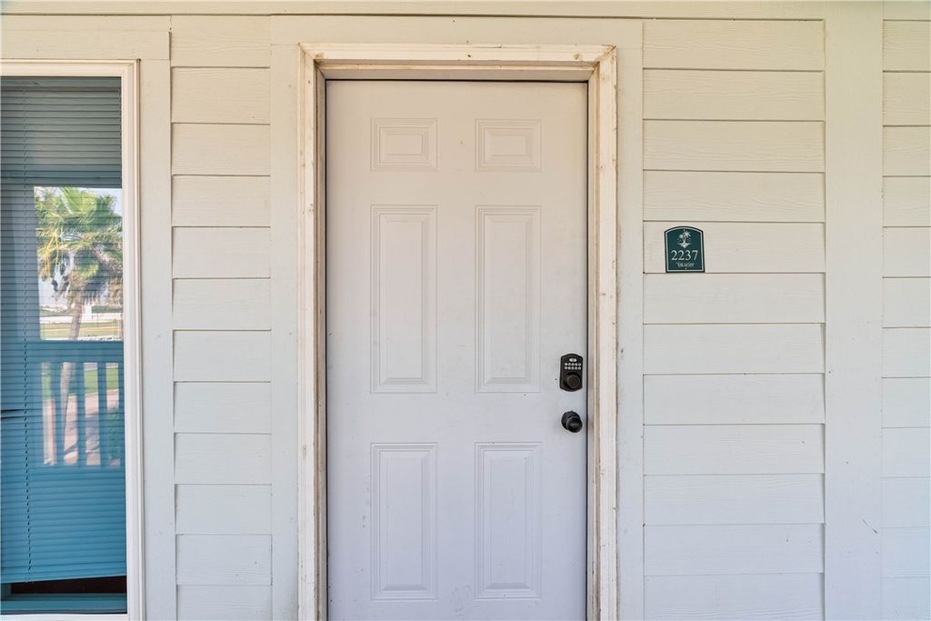 3938 Surfside Blvd 2237, Corpus Christi, TX 78402 — photo 2