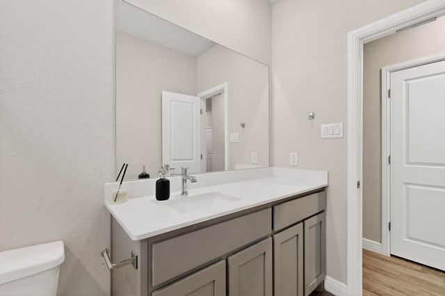 625 Hogan Drive, Denton, TX 76210