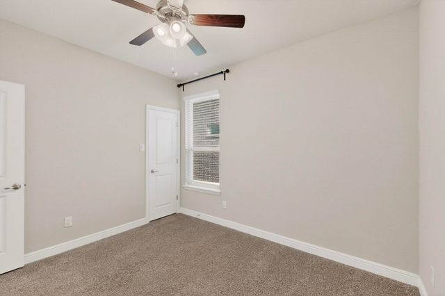 625 Hogan Drive, Denton, TX 76210