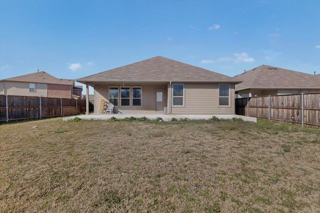 625 Hogan Drive, Denton, TX 76210