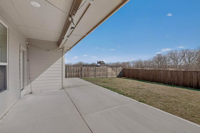 625 Hogan Drive, Denton, TX 76210