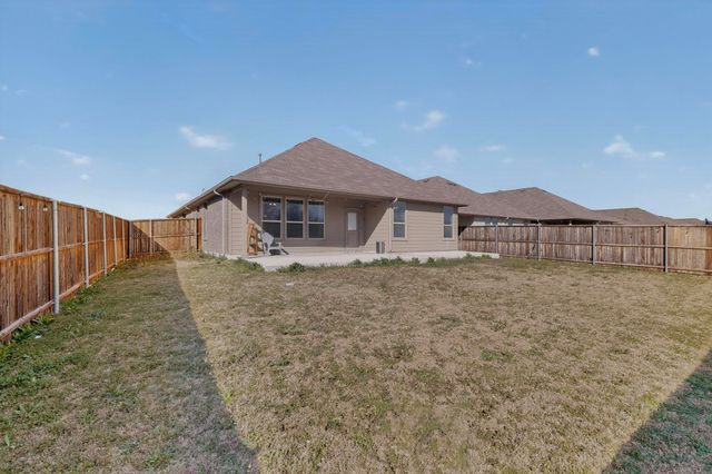 625 Hogan Drive, Denton, TX 76210