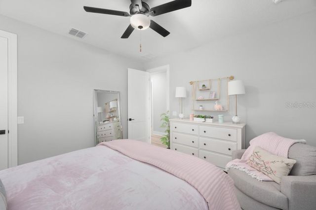 3832 SADDLE HILL TRAIL, Fruitland Park, FL 34731