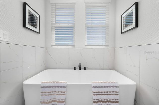 3832 SADDLE HILL TRAIL, Fruitland Park, FL 34731