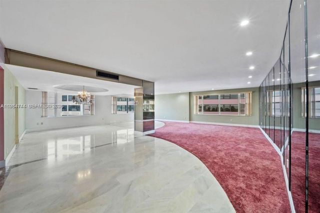 5255 Collins Ave 5J, Miami Beach, FL 33140