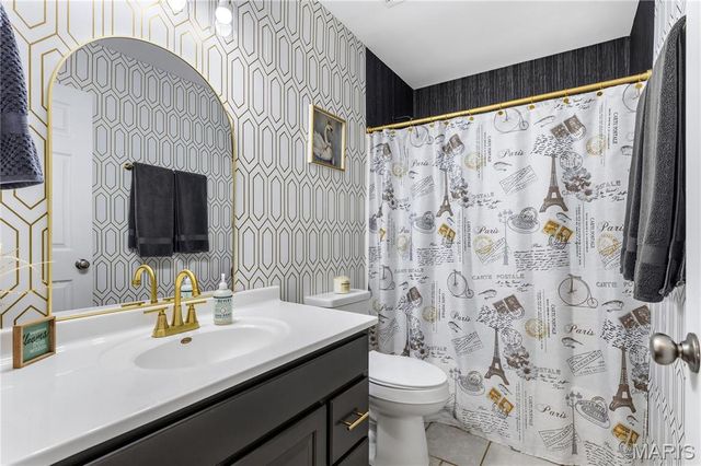 221 Osage Avenue, Troy, MO 63379