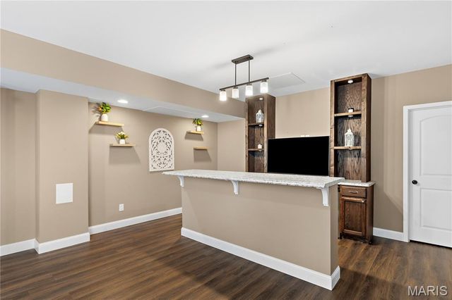 221 Osage Avenue, Troy, MO 63379