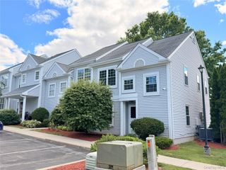 15 Kendal Lane, Middletown, NY 10940