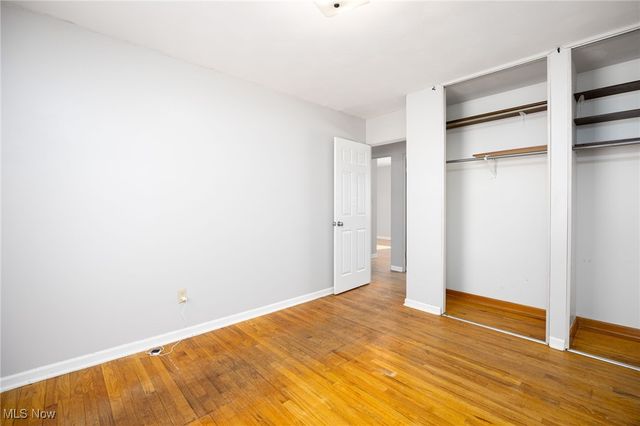 2293 Wickley Avenue, Stow, OH 44224