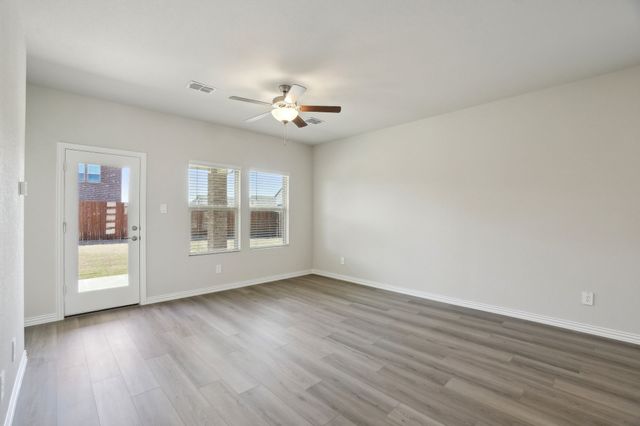 3915 Sandstone Drive, Princeton, TX 75071