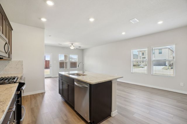 3915 Sandstone Drive, Princeton, TX 75071