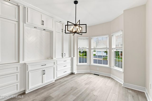 39 Violet Circle, Howell, NJ 07731