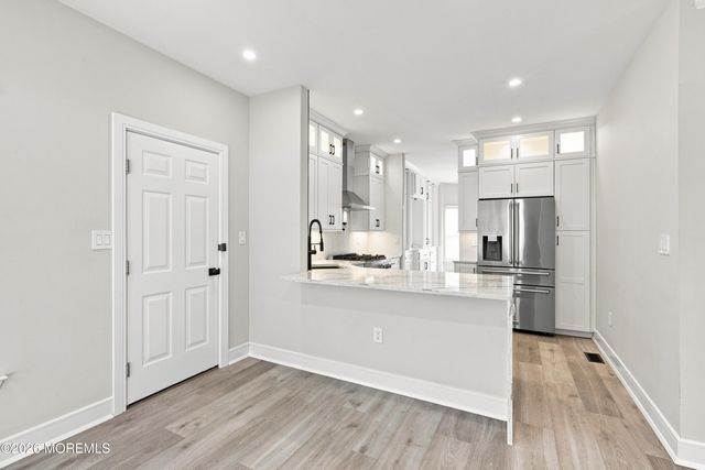 39 Violet Circle, Howell, NJ 07731