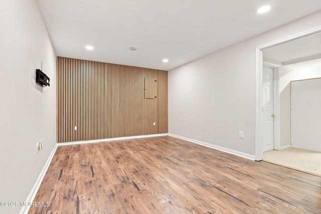 39 Violet Circle, Howell, NJ 07731