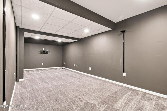 39 Violet Circle, Howell, NJ 07731