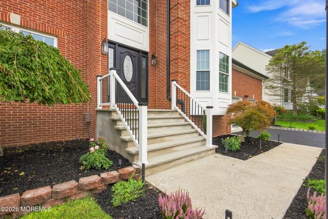 39 Violet Circle, Howell, NJ 07731