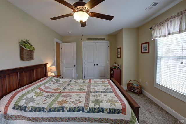 1090 Autumn Run Drive, Forest, VA 24551