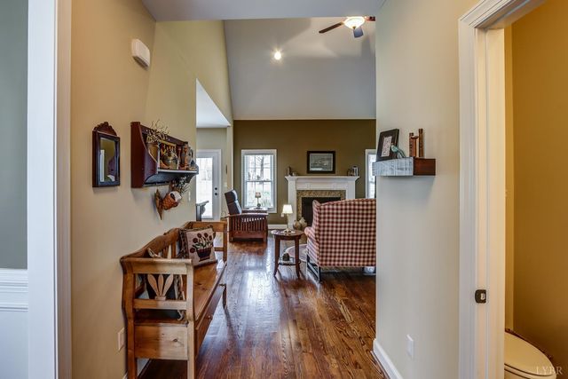 1090 Autumn Run Drive, Forest, VA 24551