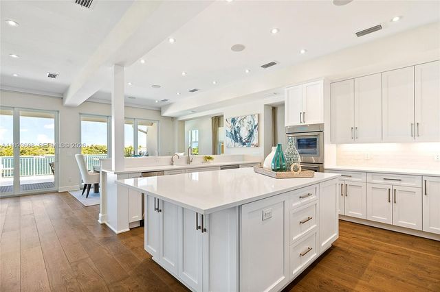 18119 SE Federal Highway, Jupiter, FL 33469