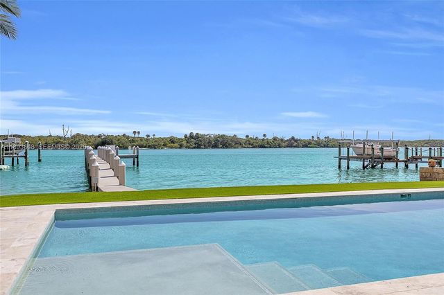 18119 SE Federal Highway, Jupiter, FL 33469