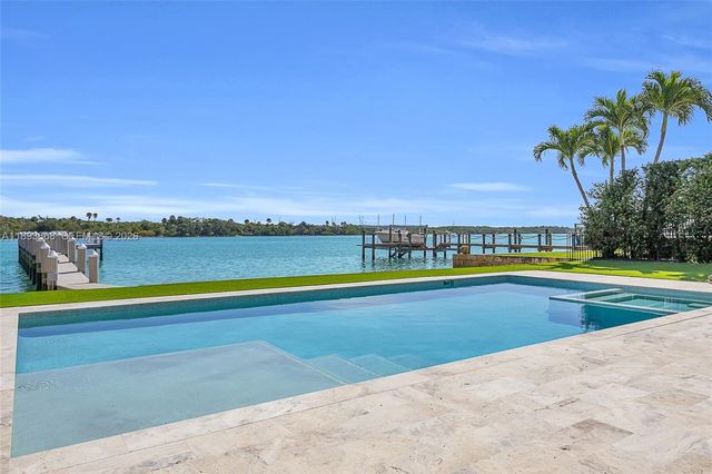 18119 SE Federal Highway, Jupiter, FL 33469