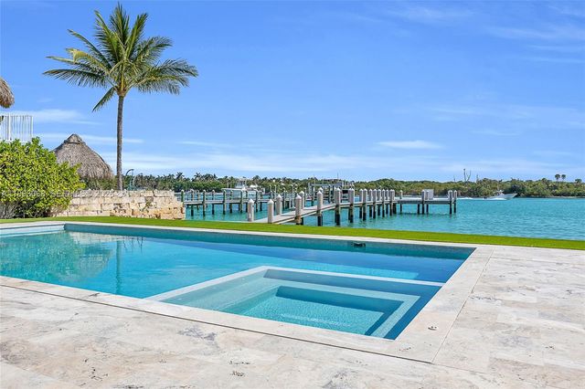 18119 SE Federal Highway, Jupiter, FL 33469