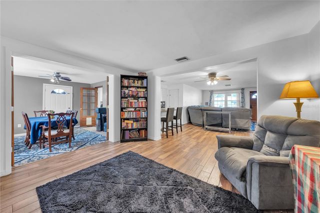 1414 WHITEHALL LANE, Holiday, FL 34691