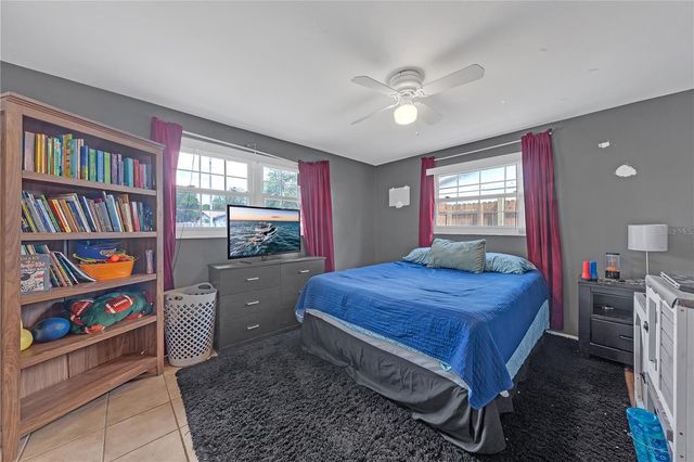 1414 WHITEHALL LANE, Holiday, FL 34691