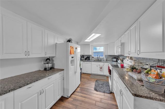 1414 WHITEHALL LANE, Holiday, FL 34691