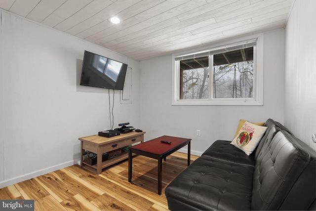 177 ELMWOOD DR, Albrightsville, PA 18210