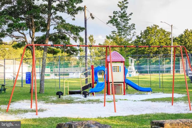 177 ELMWOOD DR, Albrightsville, PA 18210