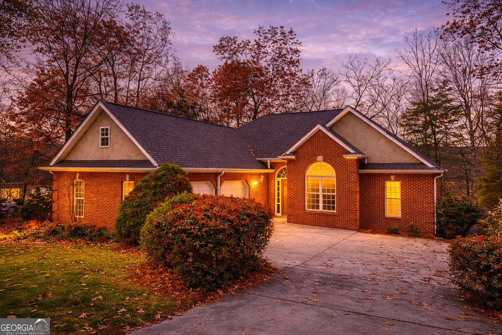 82 Thornwood Court, Ellijay, GA 30540