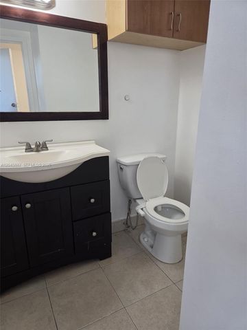 7900 Tatum Waterway Drive 304, Miami Beach, FL 33141