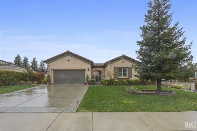 5809 Opal Valley Court, Bakersfield, CA 93306