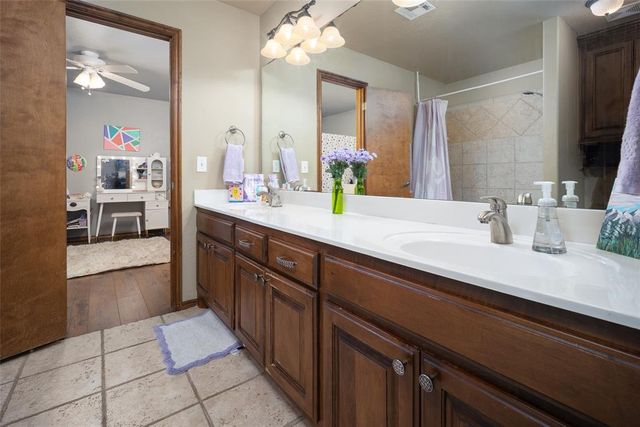 3613 SW 124th Street, Oklahoma City, OK 73170