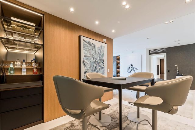 300 Biscayne Blvd Way 5105W, Miami, FL 33131