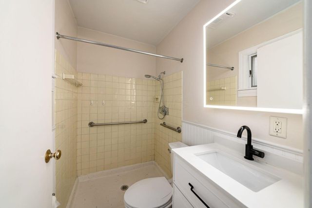 297 E Clearview Avenue, Worthington, OH 43085