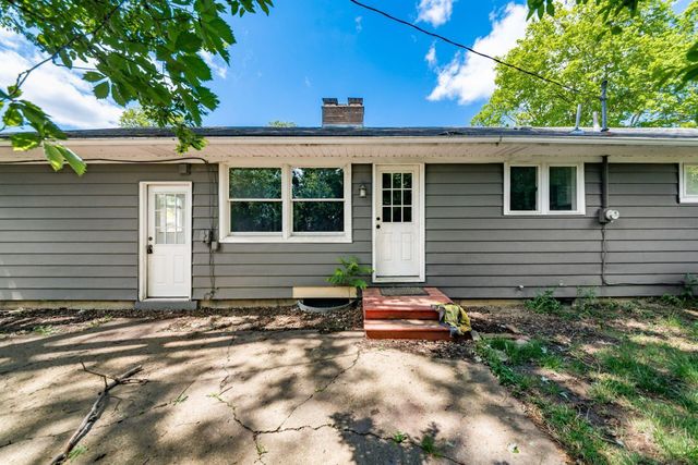 297 E Clearview Avenue, Worthington, OH 43085