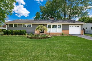 297 E Clearview Avenue, Worthington, OH 43085