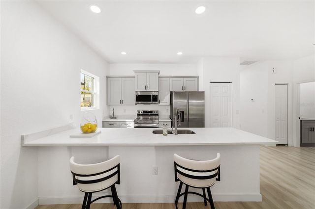 6915 SE 23RD AVENUE, Ocala, FL 34480