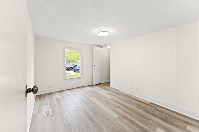 160 Saint Christopher Circle, Pawleys Island, SC 29585