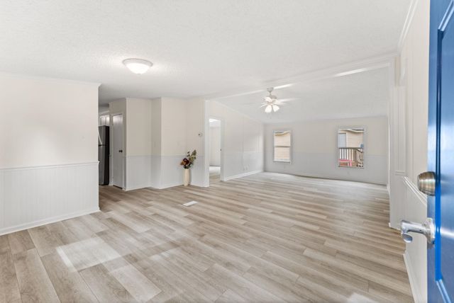 160 Saint Christopher Circle, Pawleys Island, SC 29585