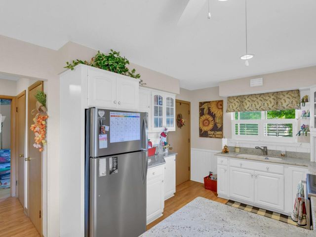 3634 S 34th STREET #3636, Greenfield, WI 53221