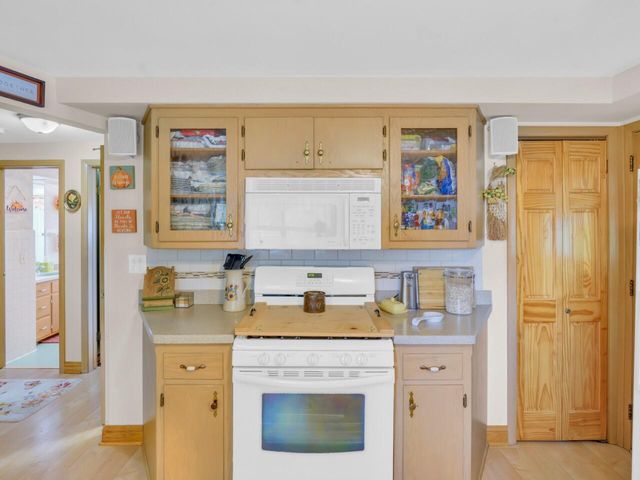 3634 S 34th STREET #3636, Greenfield, WI 53221