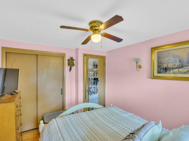 3634 S 34th STREET #3636, Greenfield, WI 53221