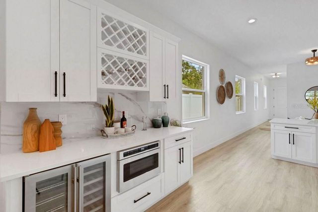 439 LOUDEN AVENUE, Dunedin, FL 34698