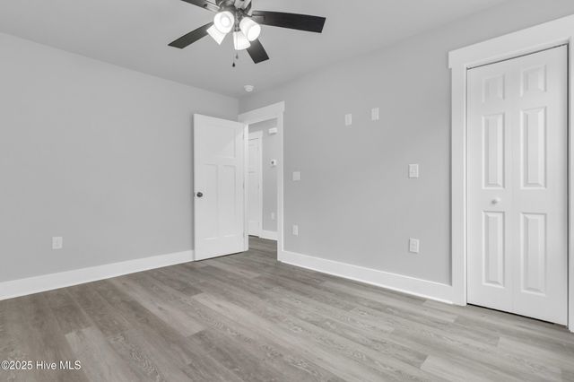 17 Burton Road, Southport, NC 28461