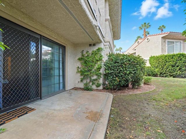 2001 Camino Parocela E O-107, Palm Springs, CA 92264